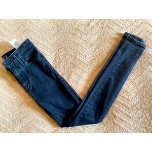 Abercrombie & Fitch Size 24 High Rise Super Skinny